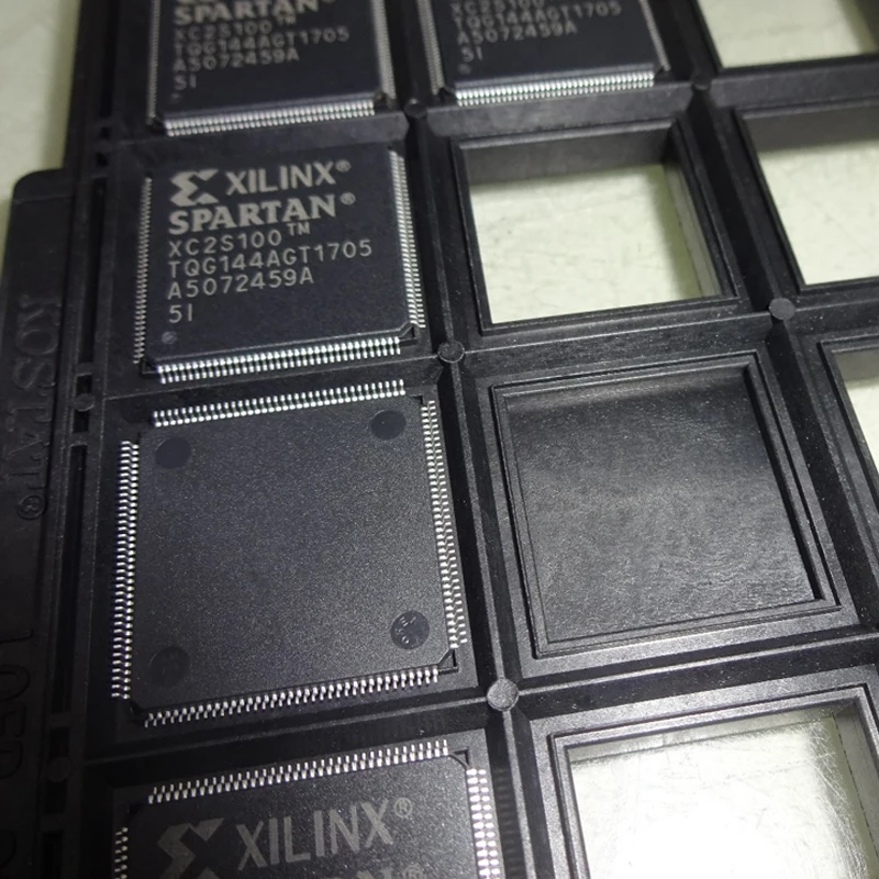 XC2S100-5FG456C AMD